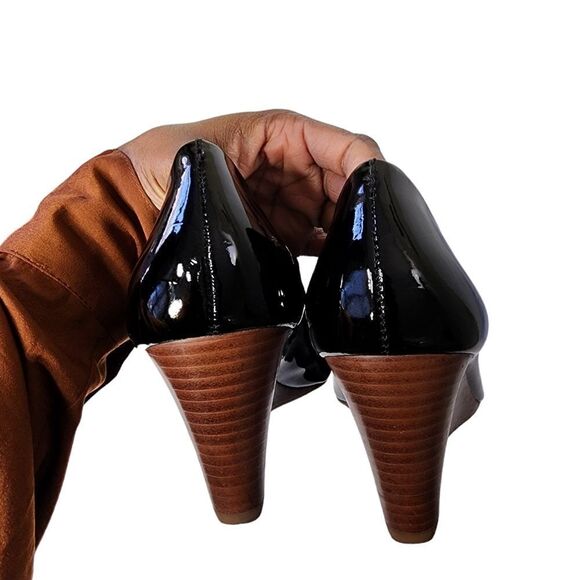 Tory Burch  - Picture 8 of 17